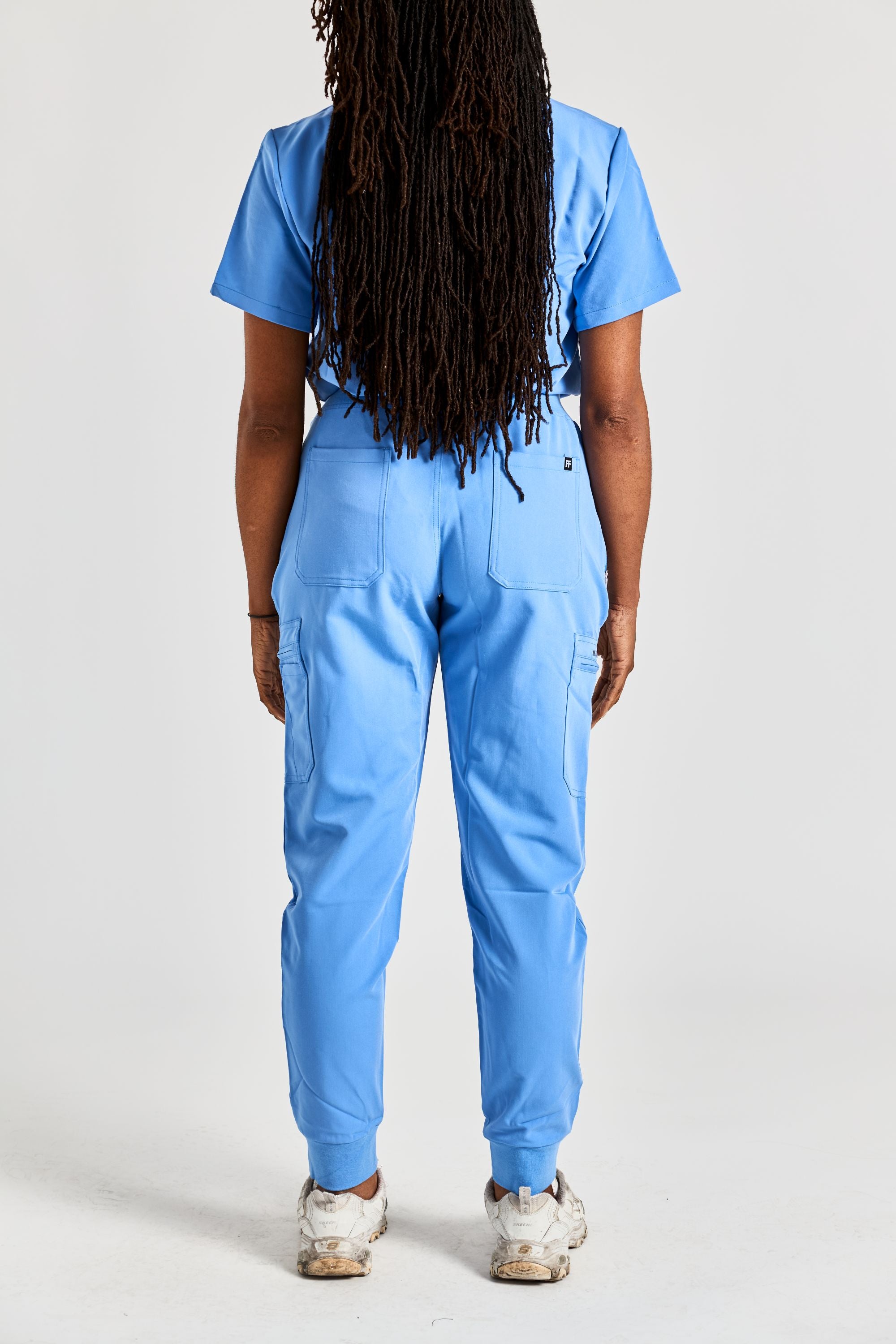 COVERED IN CEIL BLUE SCRUB SET